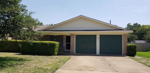511 Cambridge Dr, Richardson, TX, 75080-3322 | Card Image