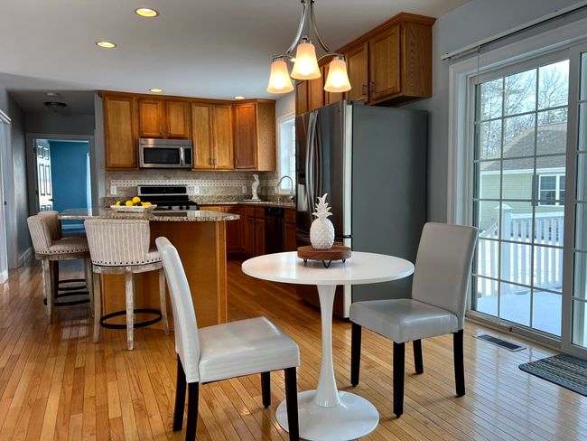 11 Cielo Dr, House other with 2 bedrooms, 2 bathrooms and null parking in Dover NH | Image 14