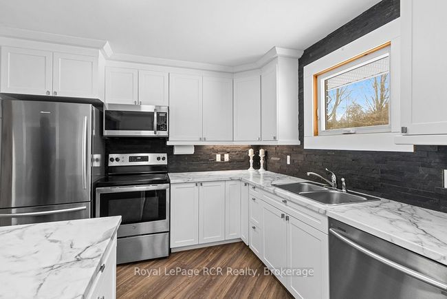 103 Jefferson St, House other with 3 bedrooms, 2 bathrooms and 6 parking in Holland Centre ON | Image 14