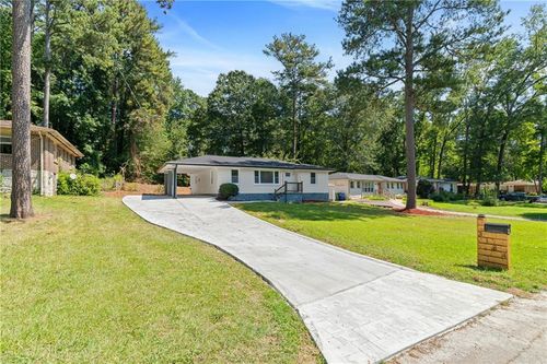 3184 Pinehill Dr, Decatur, GA, 30032-2807 | Card Image