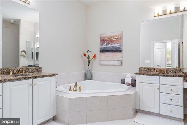 12753 Lavender Keep Cir, Townhouse with 4 bedrooms, 5 bathrooms and null parking in FAIRFAX VA | Image 23