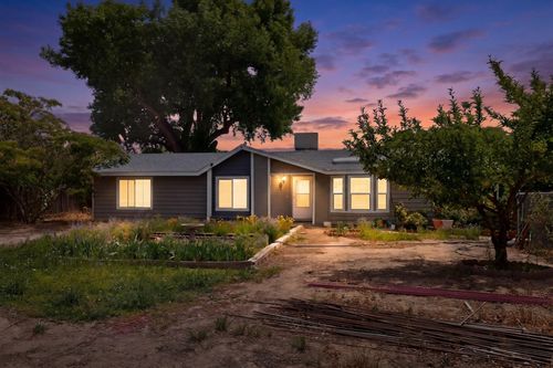 741 Garden Rd Sw, Albuquerque, NM, 87105-3924 | Card Image
