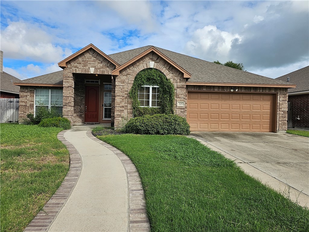 Nicklaus Dr, Portland, TX 78374