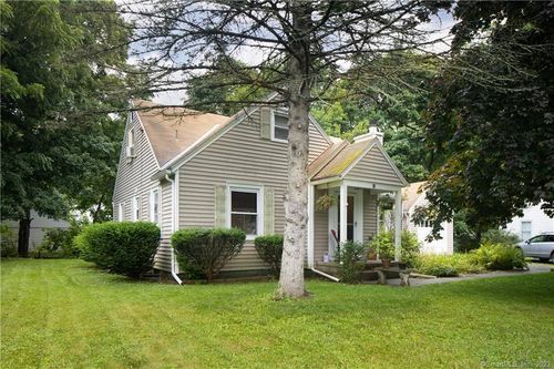 22 Walton St, Lakeville, CT, 06039-1220 | Card Image