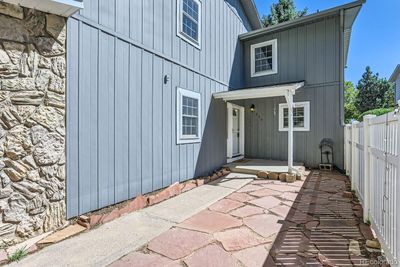 2850 S Wheeling Way, Townhouse with 3 bedrooms, 1 bathrooms and 2 parking in Aurora CO | Image 2