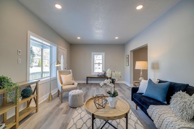 Living-Room-4.jpg | Image 9
