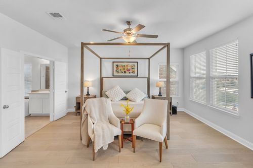 1005 Boyd Ln, Euless, TX, 76040-4843 | Card Image