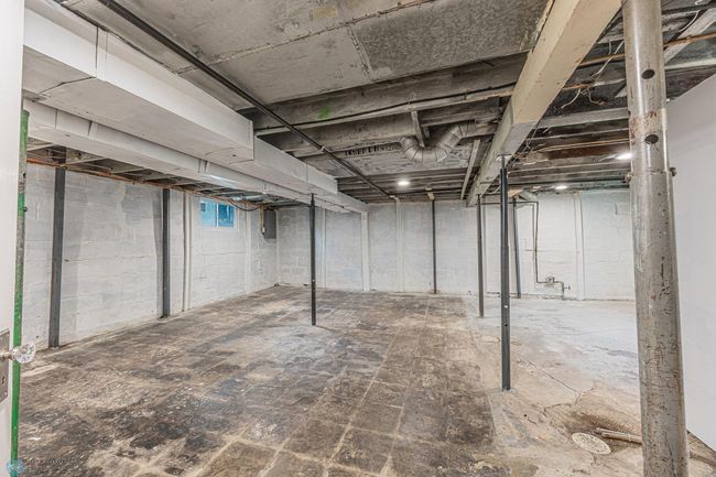 Basement | Image 39