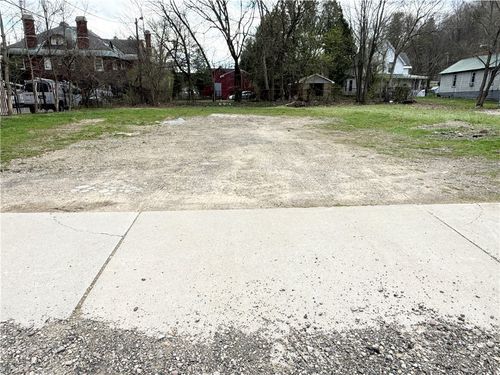 22 E Corydon Street, Bradford City, PA, 16701 | Card Image