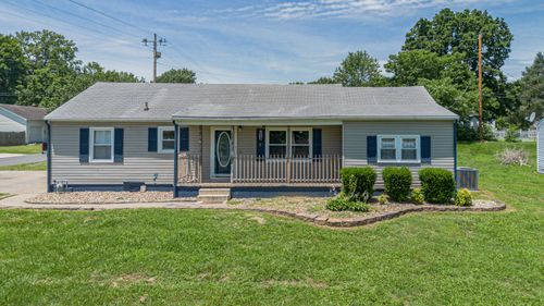 737 E 6th Ave, Calvert City, KY, 42029-7509 | Card Image