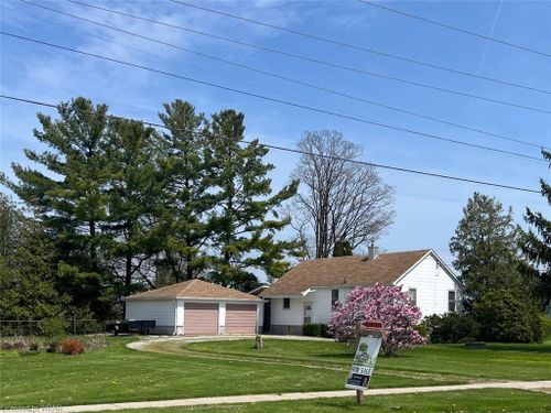 7802 Union Rd, Fingal, ON, N0L1K0 | Card Image