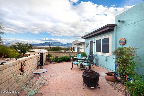 1264 W Camino Lucientes, Green Valley, AZ, 85622-8201 | Card Image