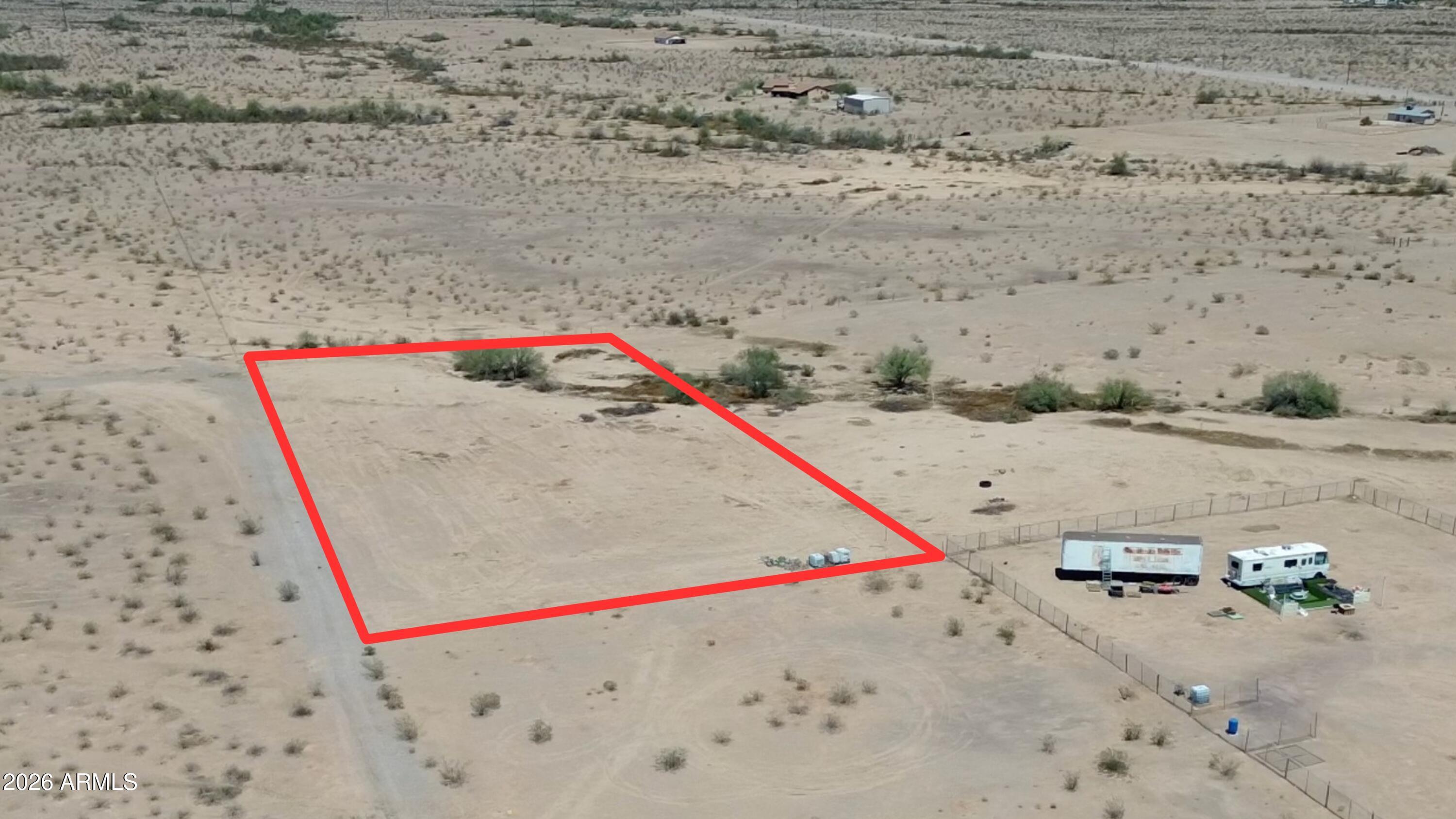 Land in Tonopah