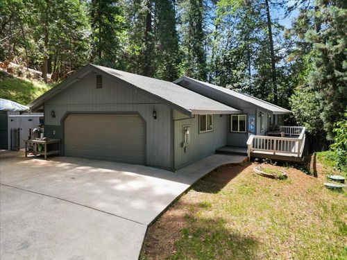 12709 Francis Drive, Grass Valley, CA, 95949 | Card Image