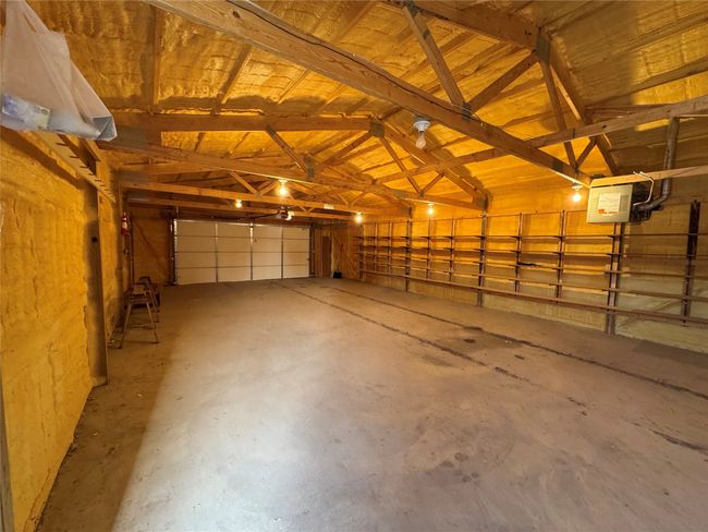 Insulated garage/shop | Image 8