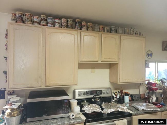 9706 9902 County Road 271, Home with 5 bedrooms, 3 bathrooms and null parking in Robertson WY | Image 34