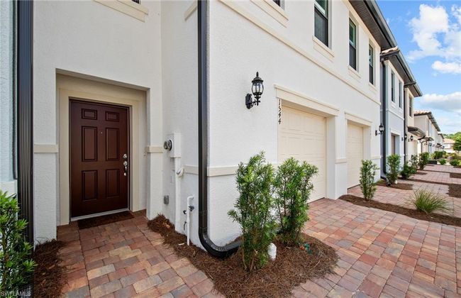 1661 Lake Jessup Cir, Townhouse with 3 bedrooms, 3 bathrooms and 1 parking in CAPE CORAL FL | Image 5