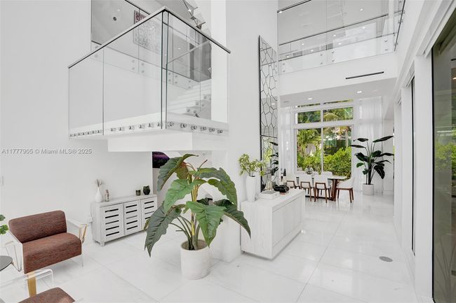 201 Buttonwood Dr, House other with 5 bedrooms, 7 bathrooms and null parking in Key Biscayne FL | Image 24