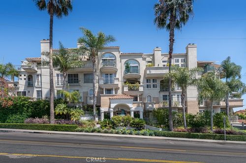 apt-102-960 N Doheny Dr, West Hollywood, CA, 90069-3187 | Card Image