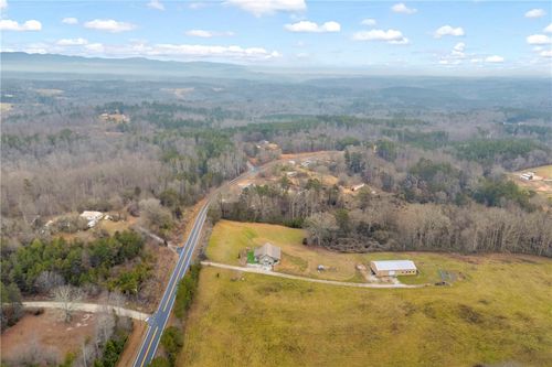 665 Oconee Creek Rd, Walhalla, SC, 29691-3718 | Card Image