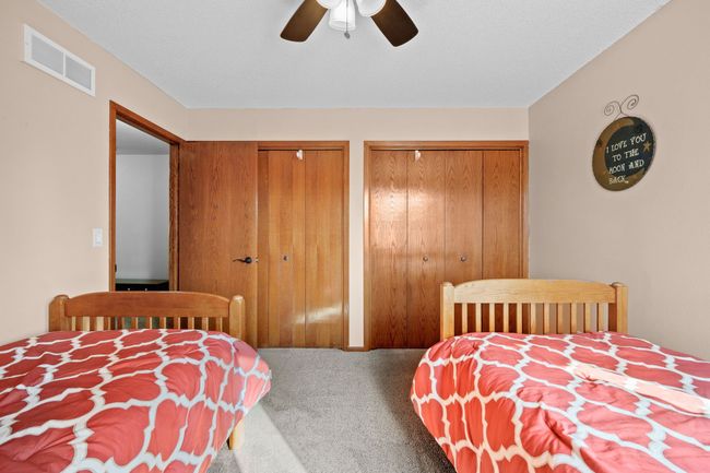 233 24 Th St, Home with 3 bedrooms, 3 bathrooms and null parking in West Des Moines IA | Image 24