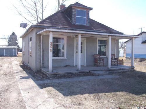 209 Langley St, Burstall, SK, S0N0E5 | Card Image