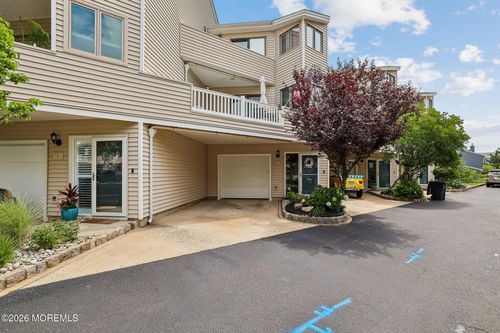 3 Newport Ct, Long Branch, NJ, 07740-7864 | Card Image