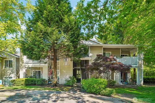 b309-801 Rainier Ave N, Renton, WA, 98057-5361 | Card Image