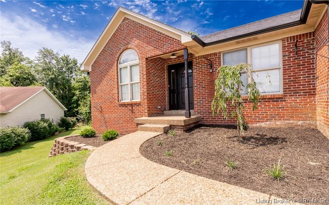 715 Valley View Trce, Home with 4 bedrooms, 3 bathrooms and null parking in New Albany IN | Image 10