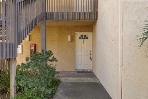apt-b-8515 Villa La Jolla Dr, La Jolla, CA, 92037-2313 | Card Image