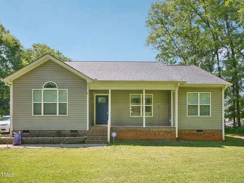 2164 Smith Rd, Oxford, NC, 27565-8551 | Card Image