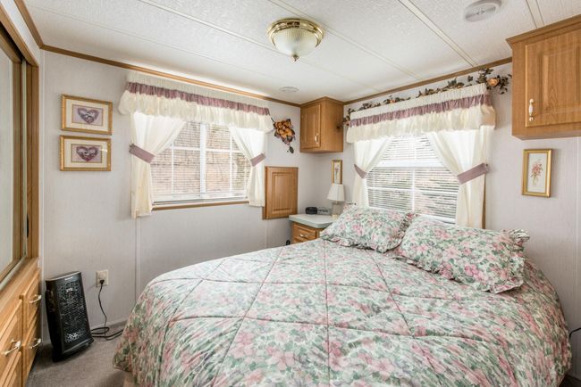 Bedroom 1 - Main Floor | Image 14