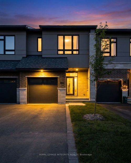 213 Bristol Cres, Kemptville, ON, K0G1J0 | Card Image