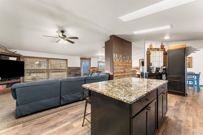12660 Trail Drive Rd, House other with 3 bedrooms, 3 bathrooms and 2 parking in Melba ID | Image 8