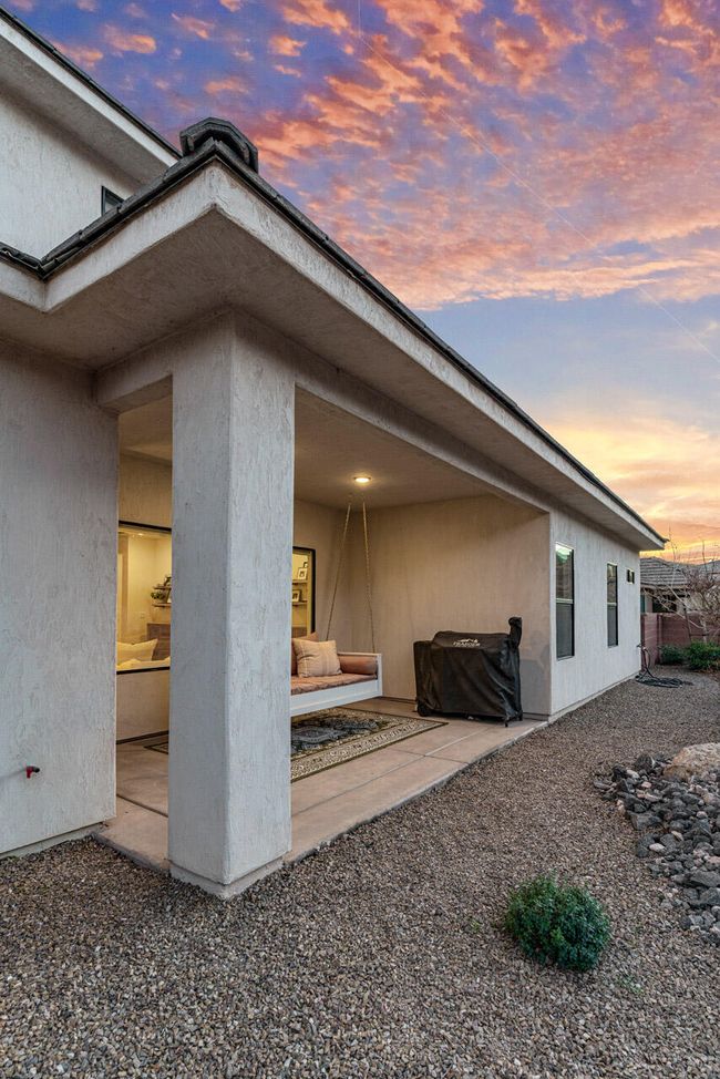 Back Patio | Image 13