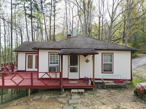 20 Sloans Valley Cir, Burnside, KY, 42519-9109 | Card Image