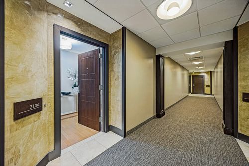 2104-5909 Luther Ln, Dallas, TX, 75225-5914 | Card Image