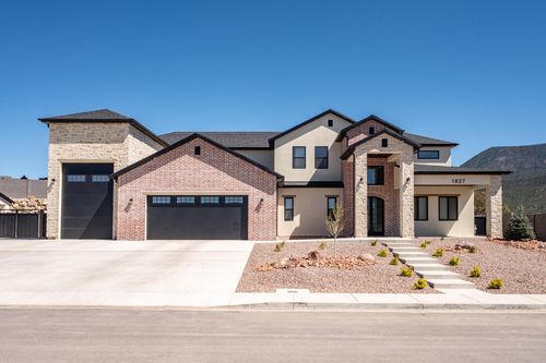 1827 S Grace Ln, Cedar City, UT, 84720-4203 | Card Image