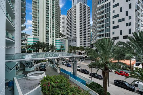 302-1331 Brickell Bay Dr, Miami, FL, 33131-3610 | Card Image