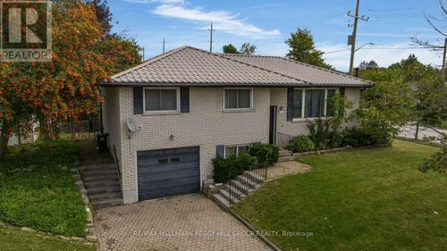 3 Blue Mound Dr, Barrie, ON, L4M4B1 | Card Image