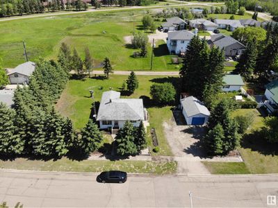 5132 55 Ave, House other with 1 bedrooms, 1 bathrooms and null parking in Mundare AB | Image 2