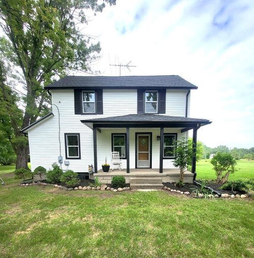 7945 Willow Rd, Milan, MI, 48160-9714 | Card Image