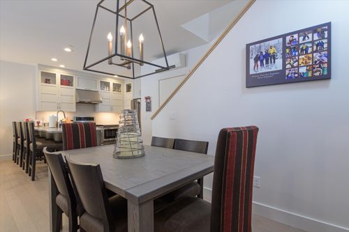 sm-3-140 Lodge Road, Ludlow, VT, 05149 | Card Image