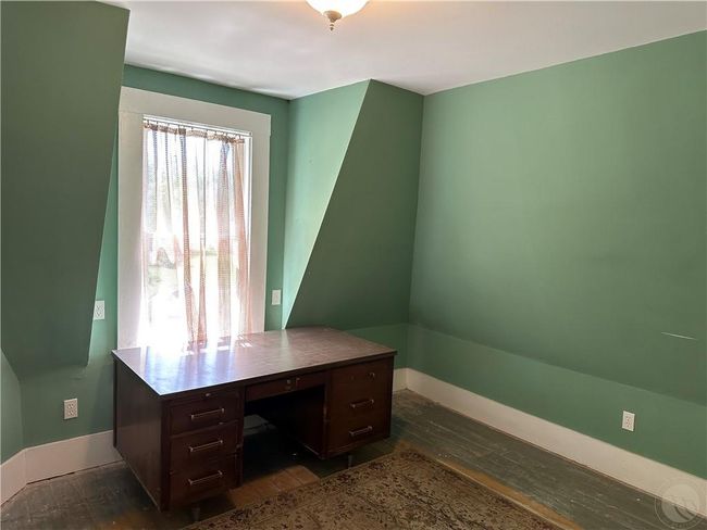 44 E 2 Nd Ave N, House other with 5 bedrooms, 2 bathrooms and null parking in Columbus MT | Image 23