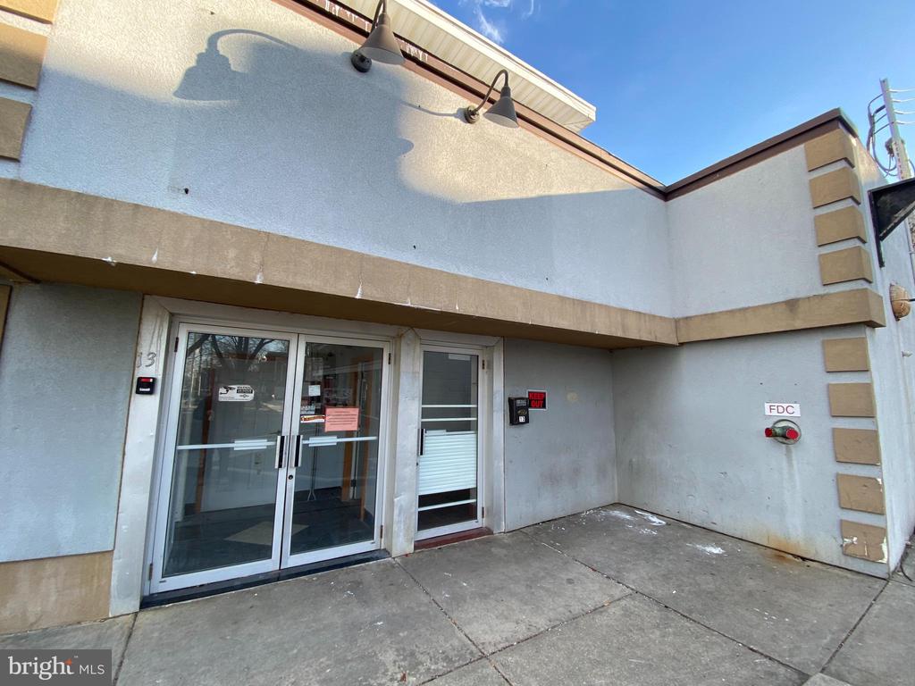 Residential Lease in VINELAND 2