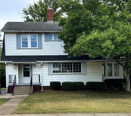517 Oak Knoll Ave Se, Warren, OH, 44483-6042 | Card Image
