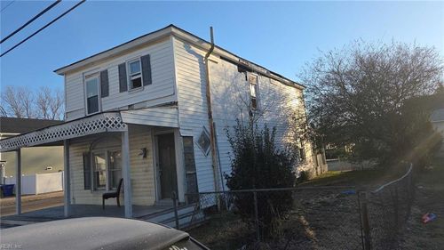 400 Culloden St, Suffolk, VA, 23434-4707 | Card Image