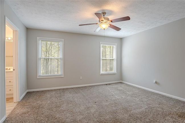 477 Victoria Rd, House other with 3 bedrooms, 2 bathrooms and 4 parking in Woodstock GA | Image 17
