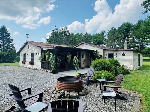 87 Armstrong Rd, Lansing, NY, 14882-8904 | Card Image