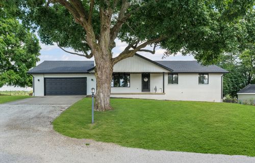 308 Jefferson St, Mahomet, IL, 61853-9596 | Card Image